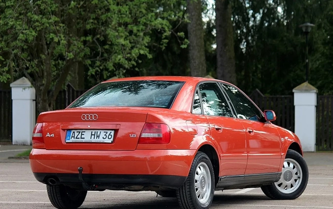 Audi A4 cena 12900 przebieg: 125000, rok produkcji 2000 z Biecz małe 596